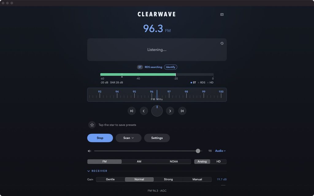 Clearwave for macOS tuned to 96.3 FM, showing the signal meter, tuning dial and band selector